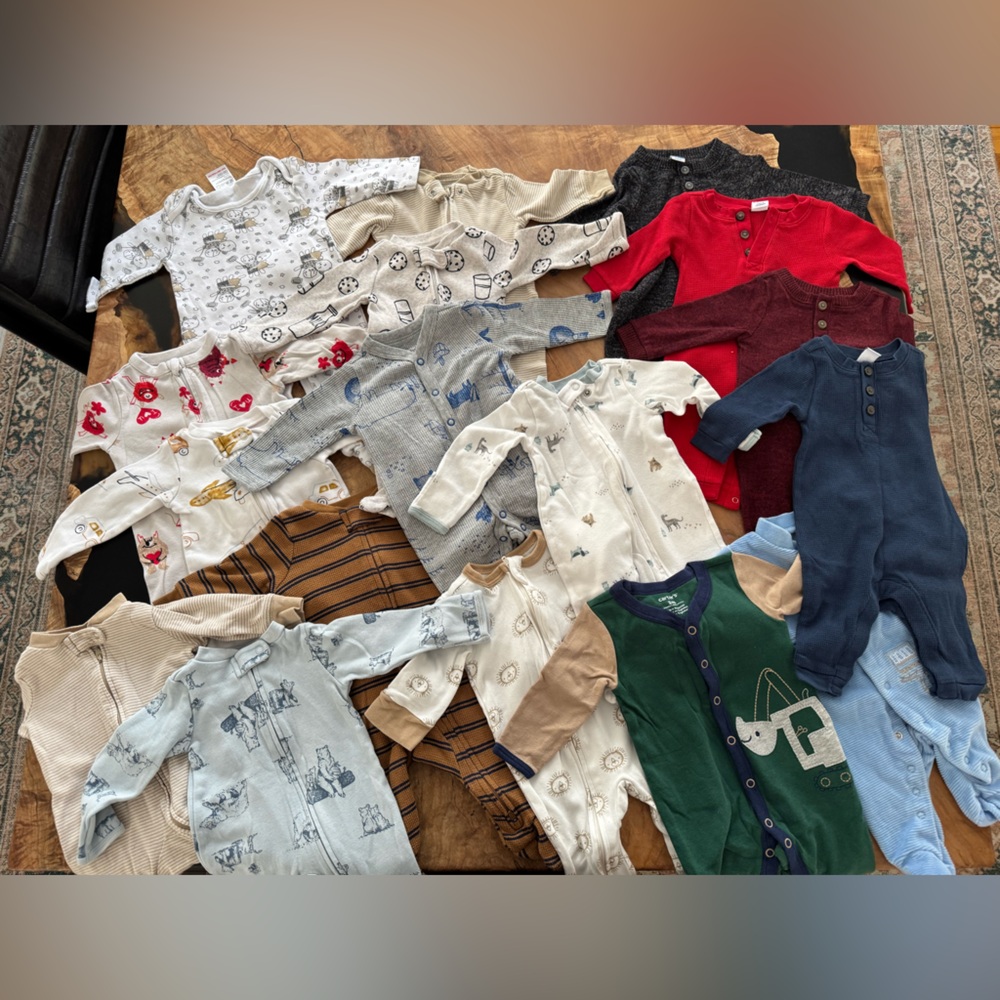 Lot of Baby Onesies / Sleepers